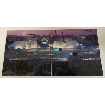 Roger Waters - The Wall (Live In Berlin)