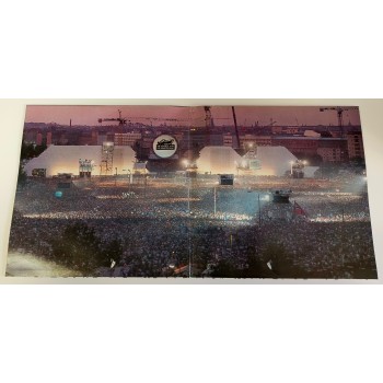 Roger Waters - The Wall (Live In Berlin)